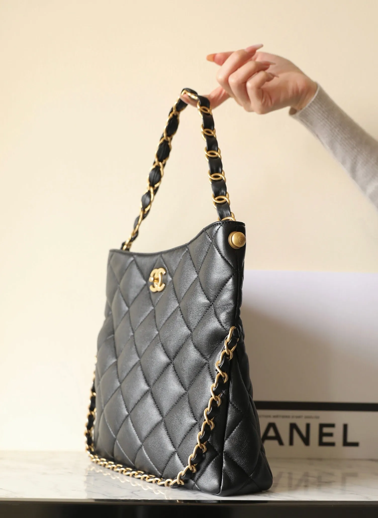24p black gold hardware hobo bag 28cm Dedicated assistance lambskin CHANEL Super affordable