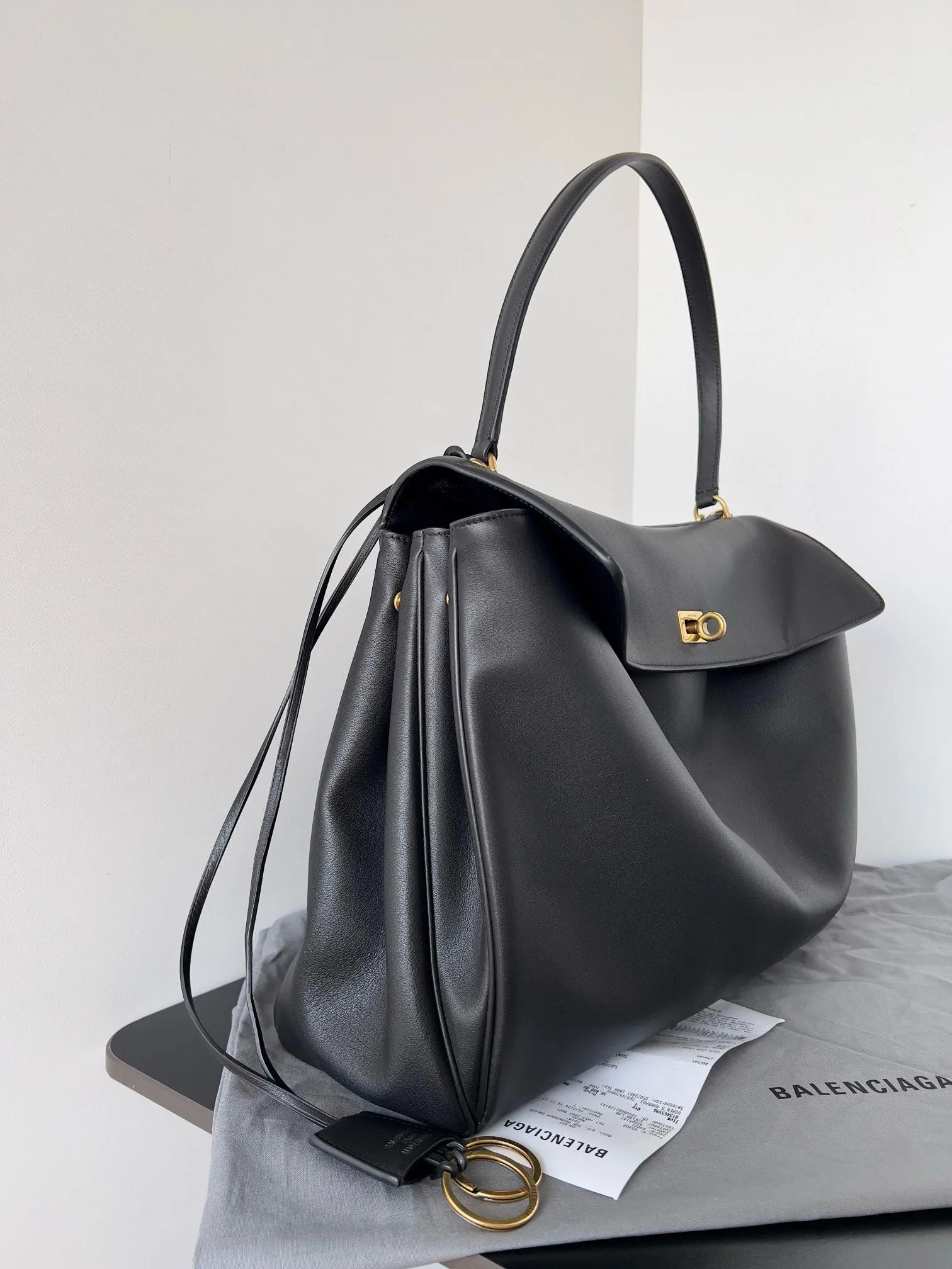 Affordable Bag Veneta Exceptional value Gold Balencia Bottega Calfskin Tote Black Hardware