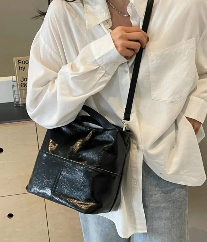 Casual Bucket Crossbody Shoulder Bag for Women Small Tote Purse Vegan Leather Handbag Cute Satchel
