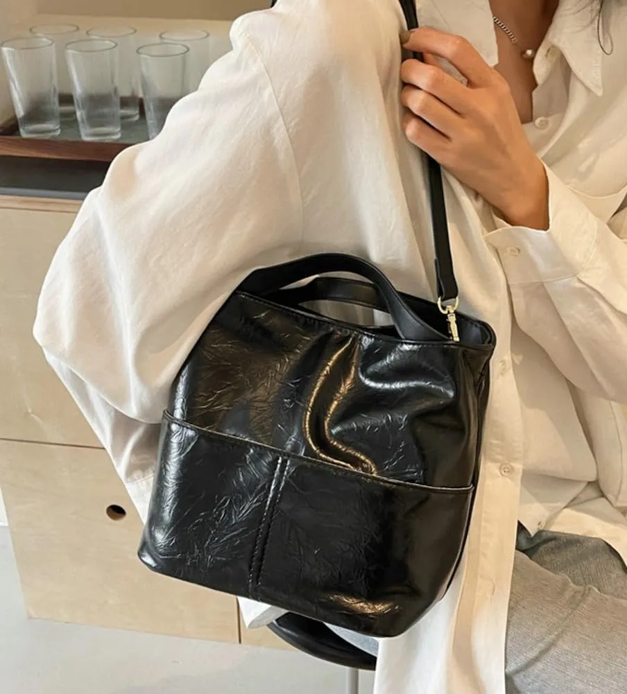Casual Bucket Crossbody Shoulder Bag for Women Small Tote Purse Vegan Leather Handbag Cute Satchel