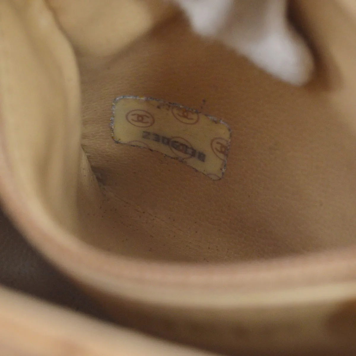 CHANEL 1991-1994 Belt Bag Bronze Lambskin