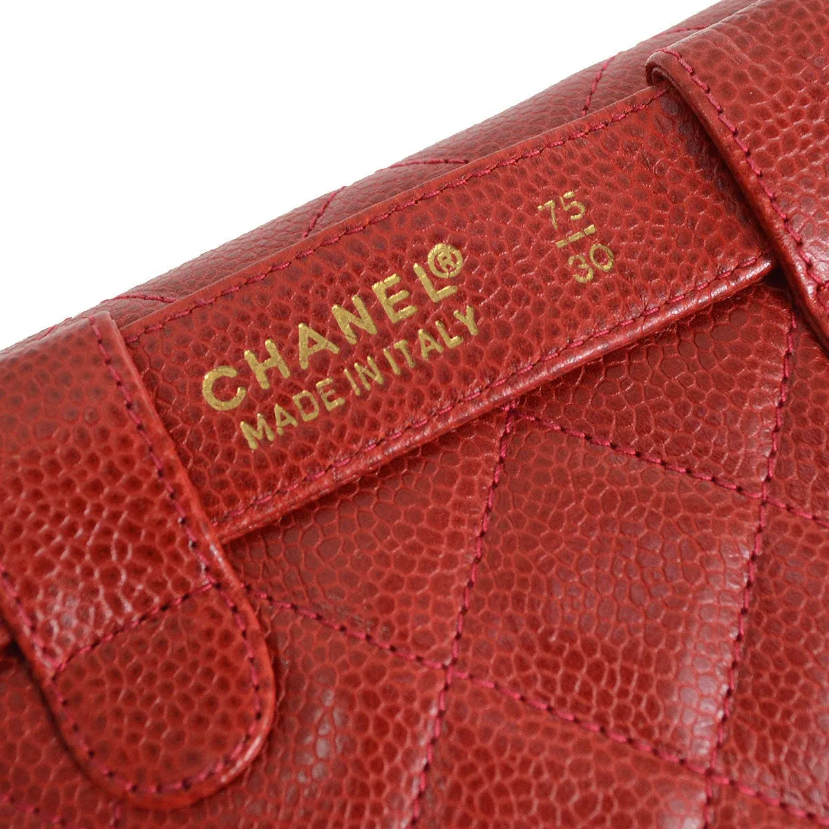CHANEL 1996-1997 Red Caviar Round Belt Bag #75