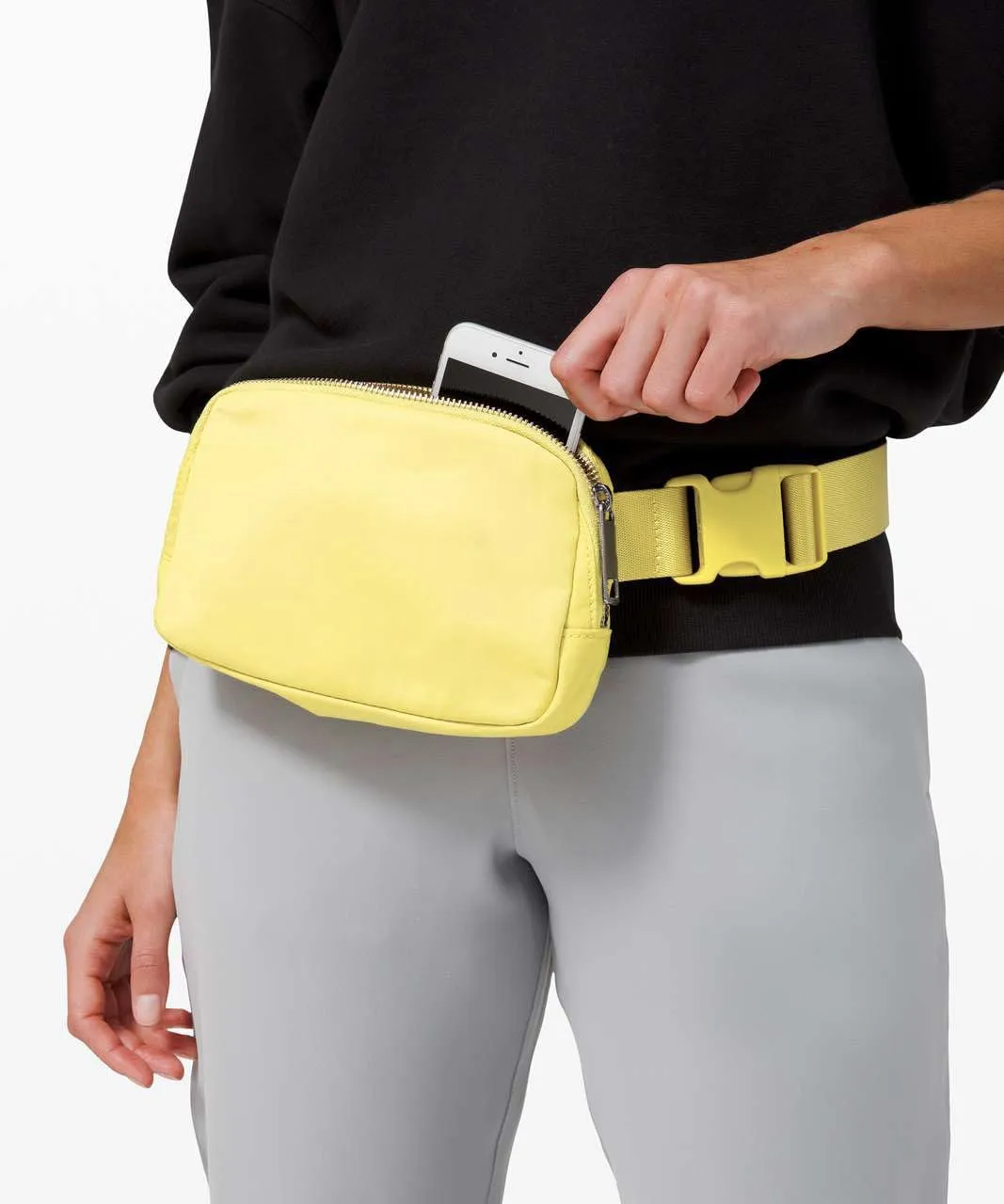Fanny Pack Cross Body Bag Small Crossbody Bags for Women Men Trendy Nylon Waterproof Mini Purse Travel Running Belt Bag Lulu Dupes Bum Hip Chest Waist Pack Side Bag Must Have Fuchsia