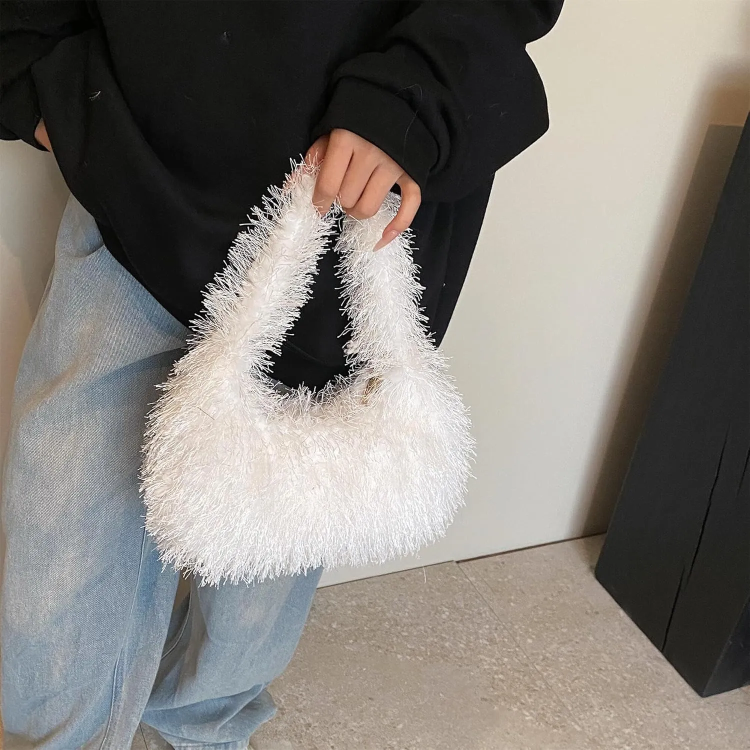 Faux Fur Fluffy Hobo Bag Furry Handbag Purse Y2K Fuzzy Tote Bag,Trendy Cute Plush Purse for Women