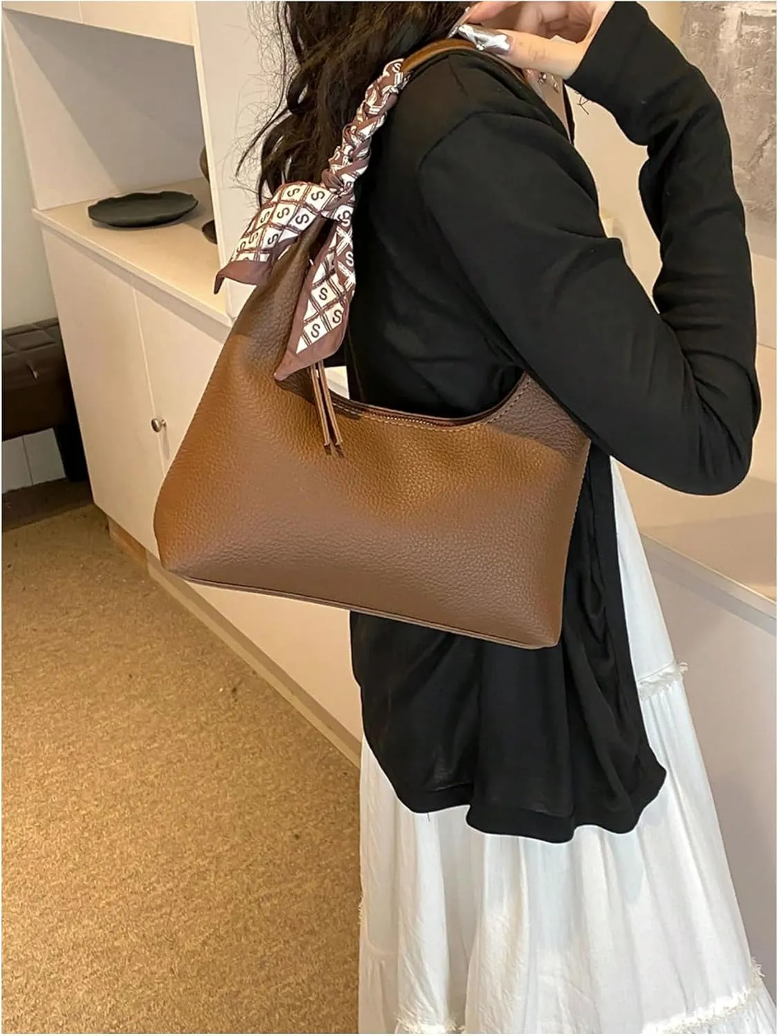 Floerns Women's Elegant Shoulder Handbag Fall Hobo Bag Zip Up Purse