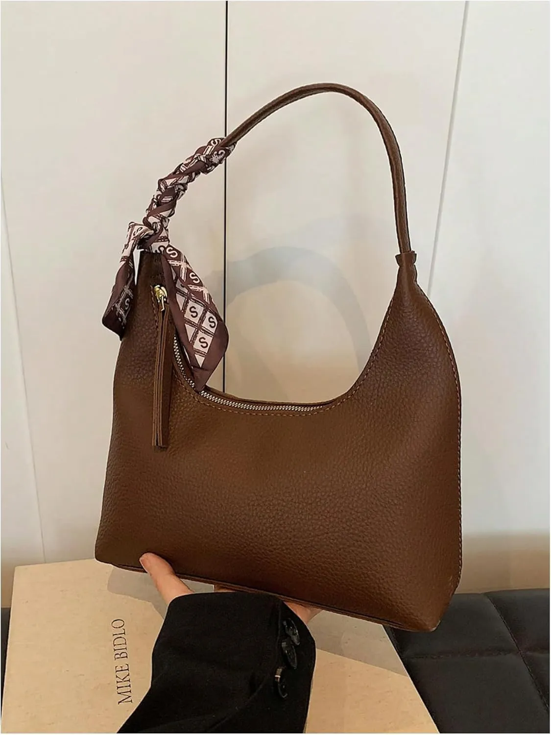 Floerns Women's Elegant Shoulder Handbag Fall Hobo Bag Zip Up Purse