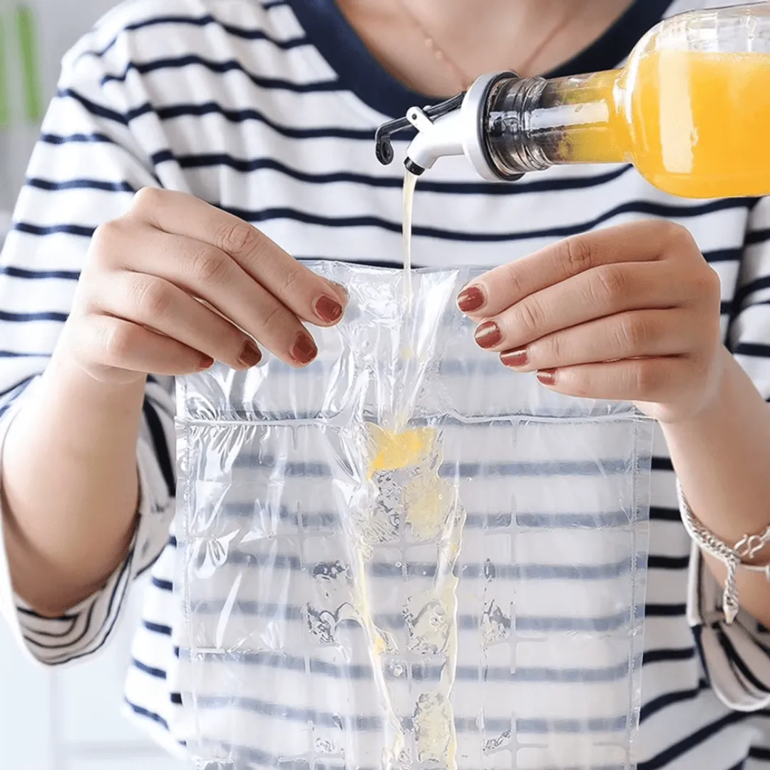 FreshDrinks™ Disposable Ice Cube Mold Bags (100pcs)