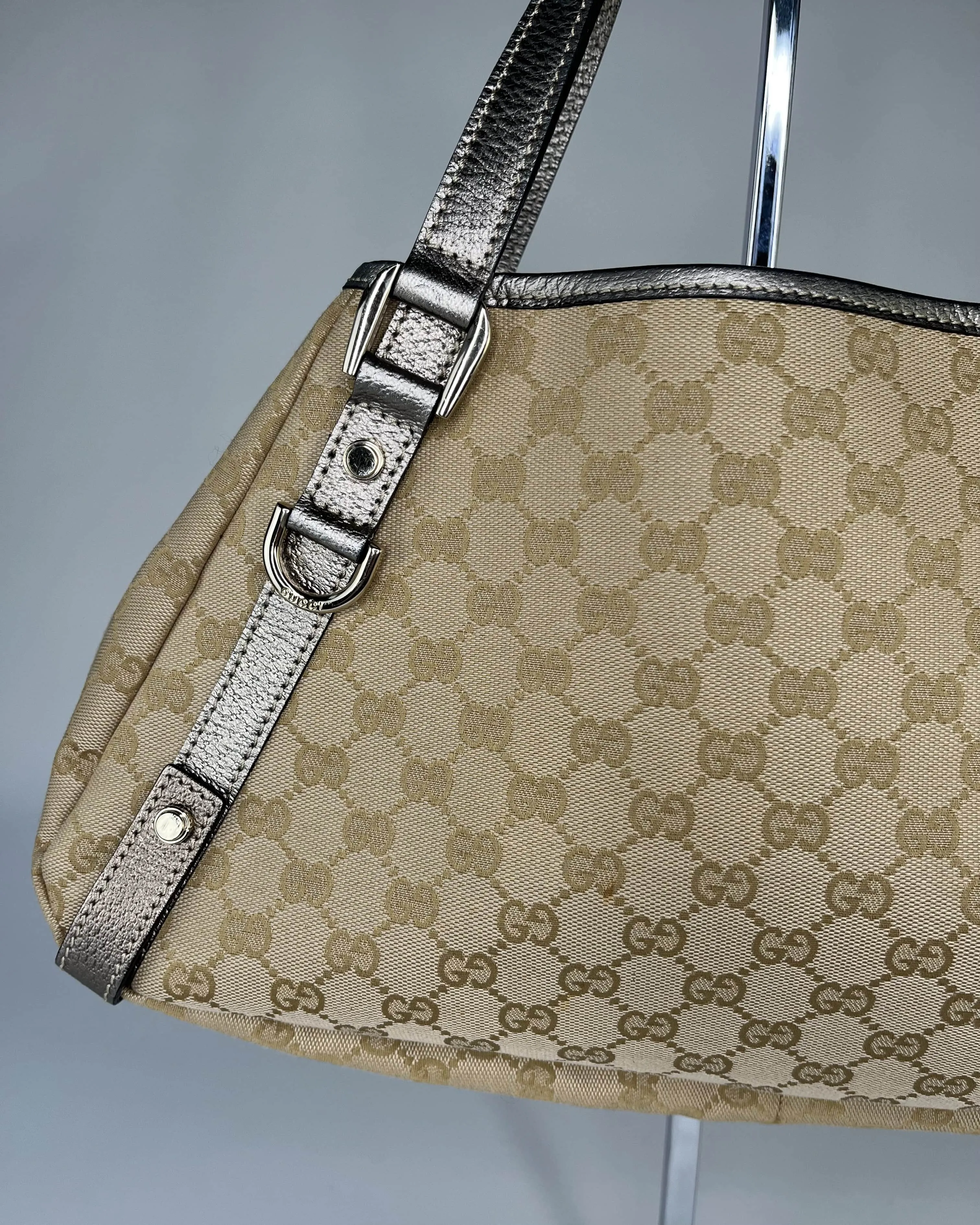Gucci Abbey Tote Bag