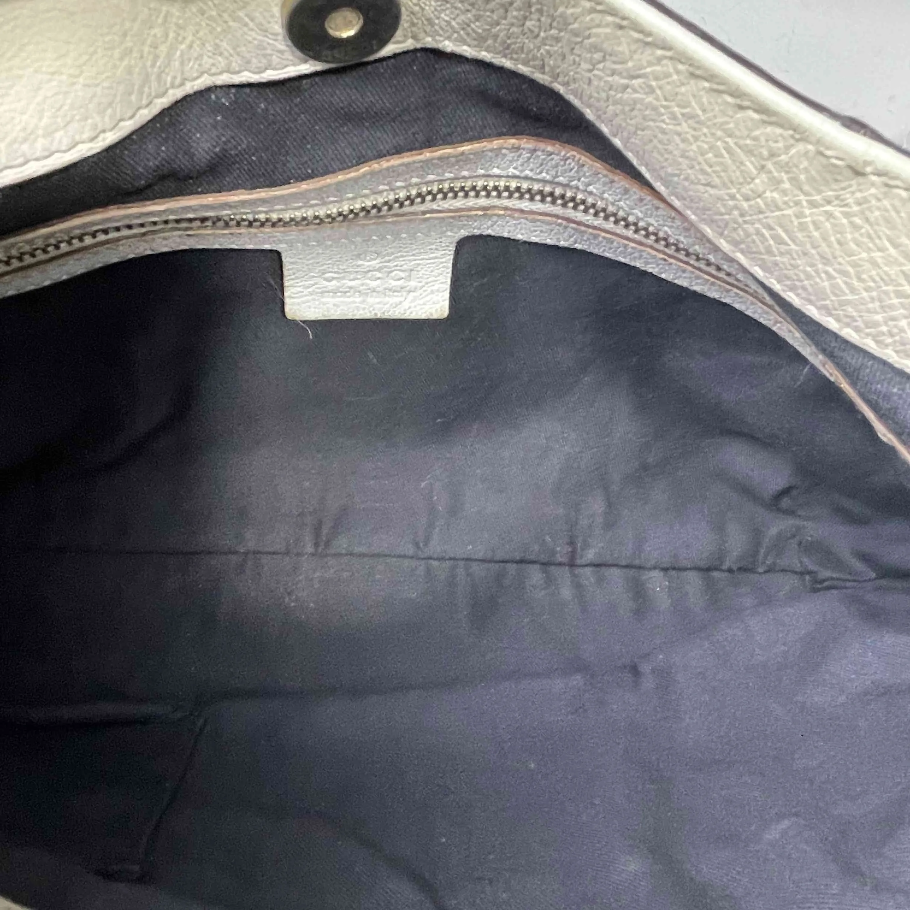 Gucci Hobo Bag White
