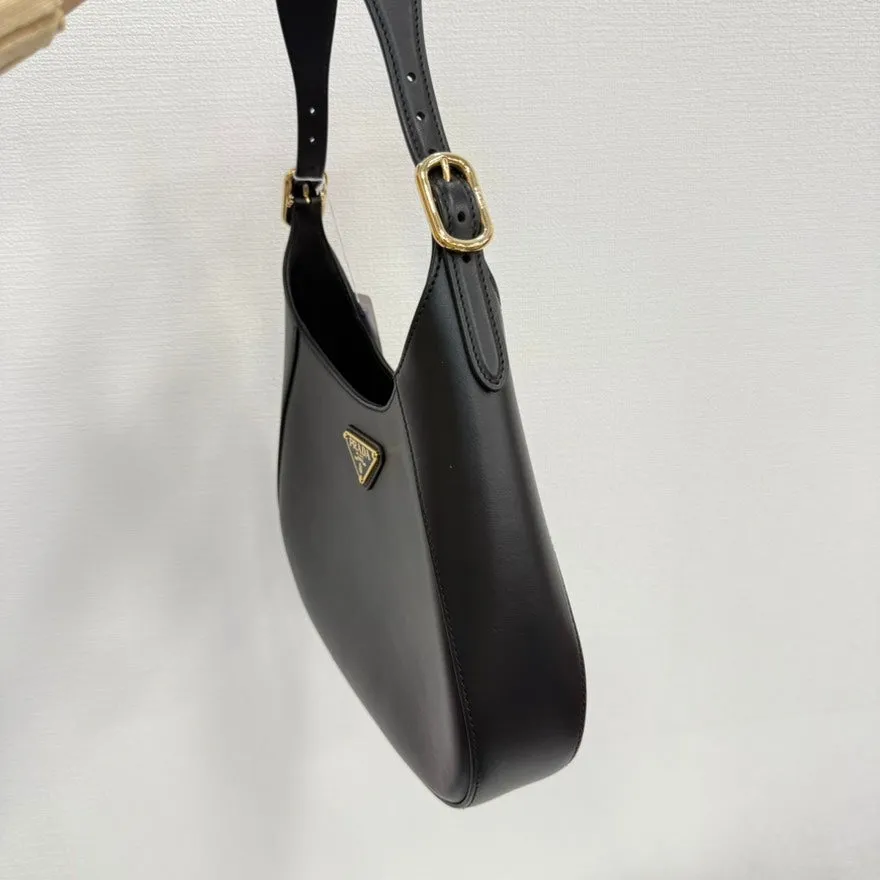 Hobo Leather FM0016 Black Prada Reliable service Bag Private sale