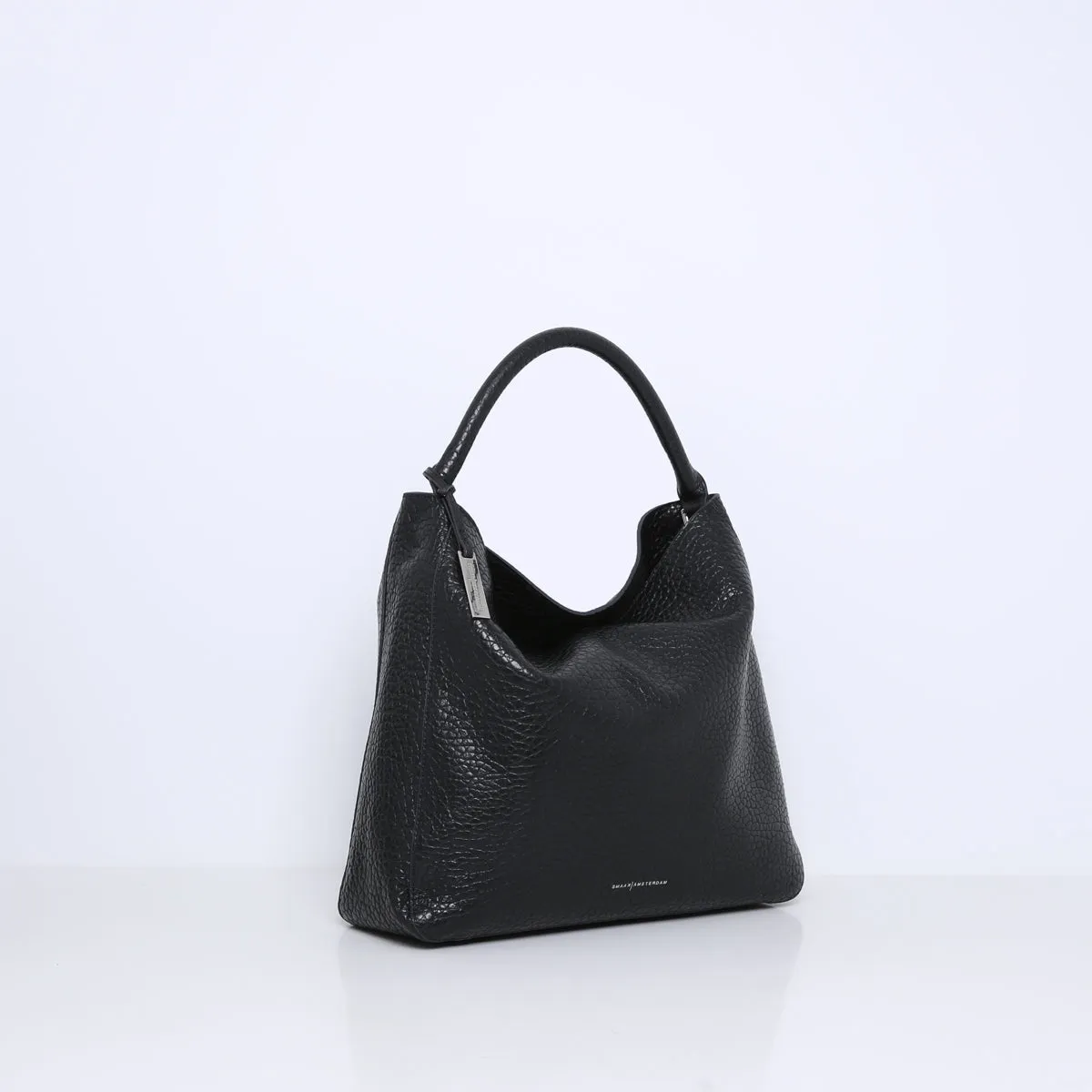 HUTTON | BLACK