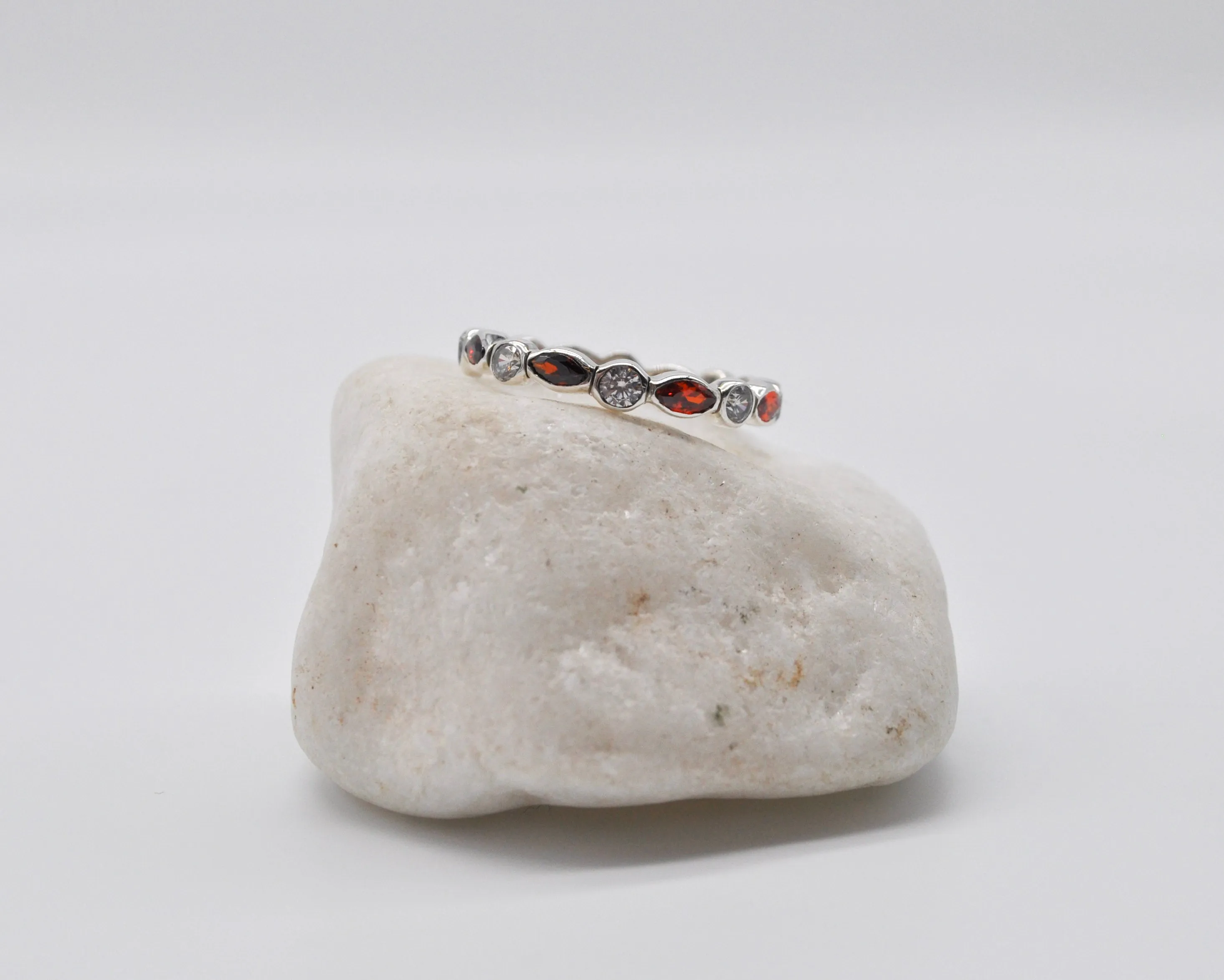 Illy Ring // Silver