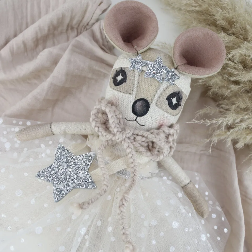 Keepsake Silver Star Delphine Dormouse