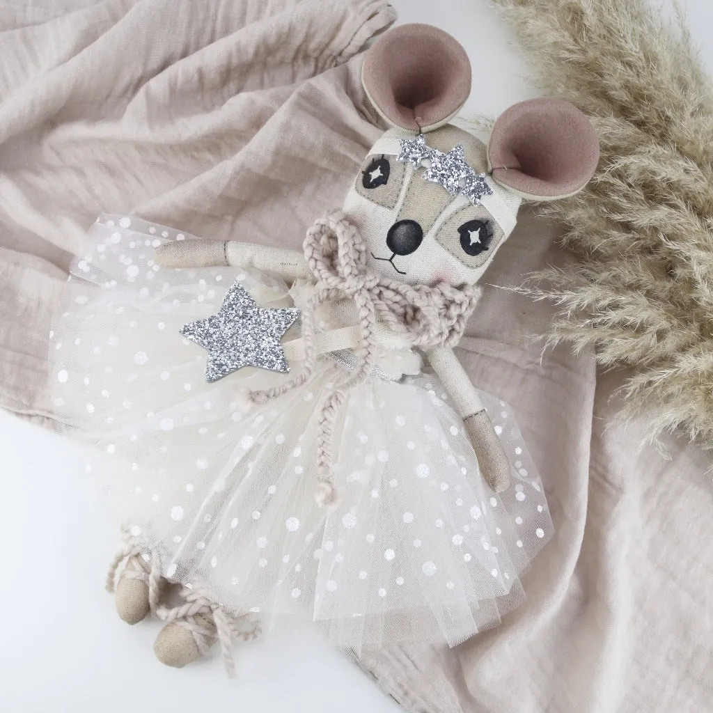 Keepsake Silver Star Delphine Dormouse