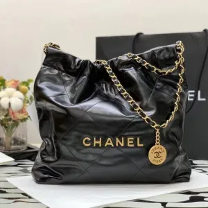 LAMBSKIN BLACK HARDWARE High-tech HOBO 22 CHANEL End-of-season BAG GOLD