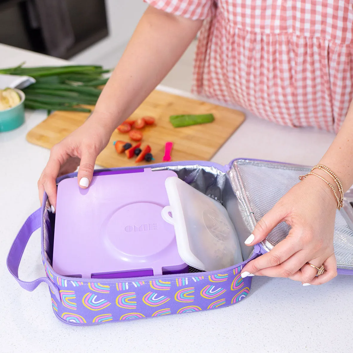 MontiiCo Large Insulated Lunch Bag - Rainbows