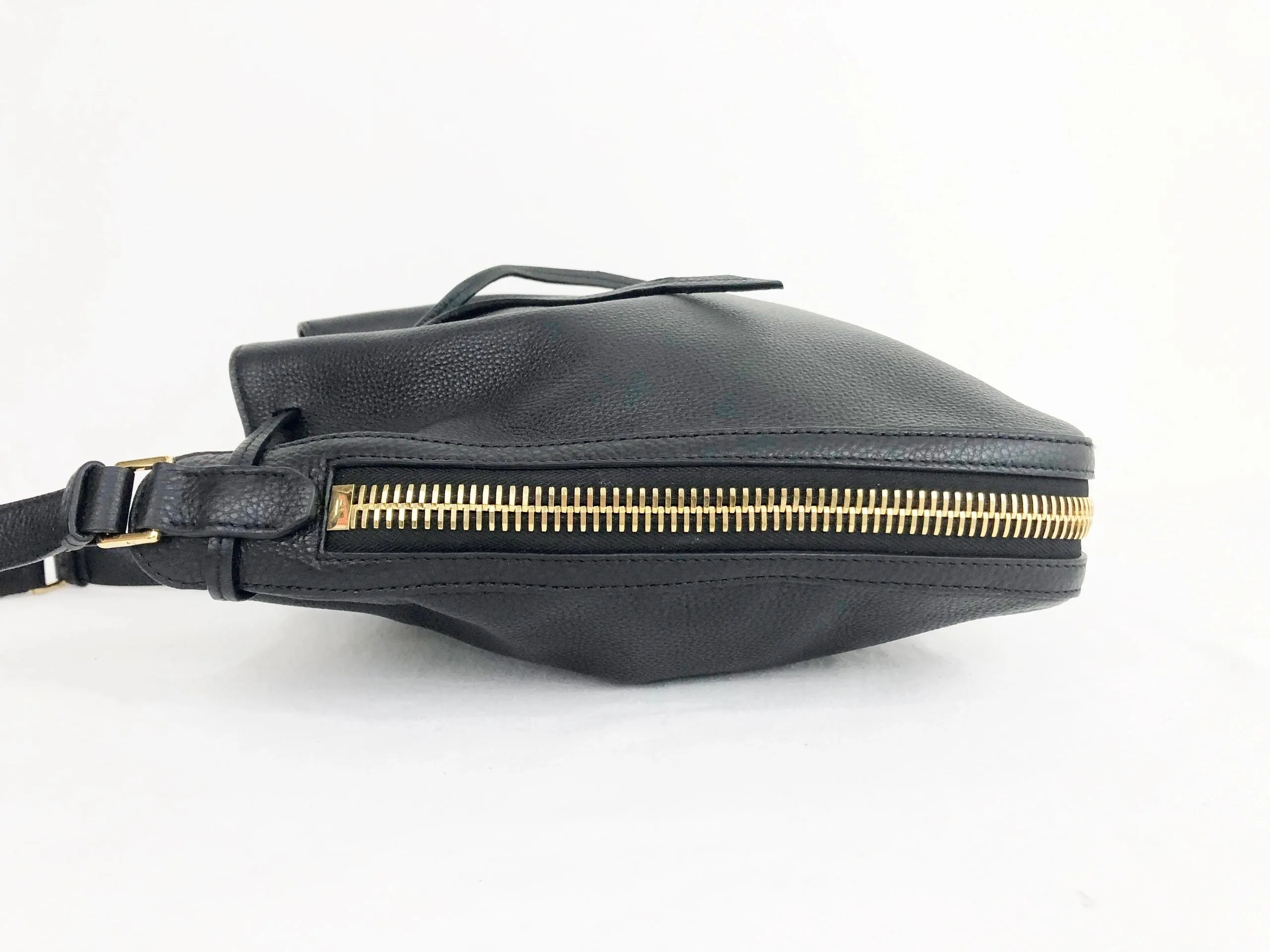 NEW Sedgwick Bucket Bag