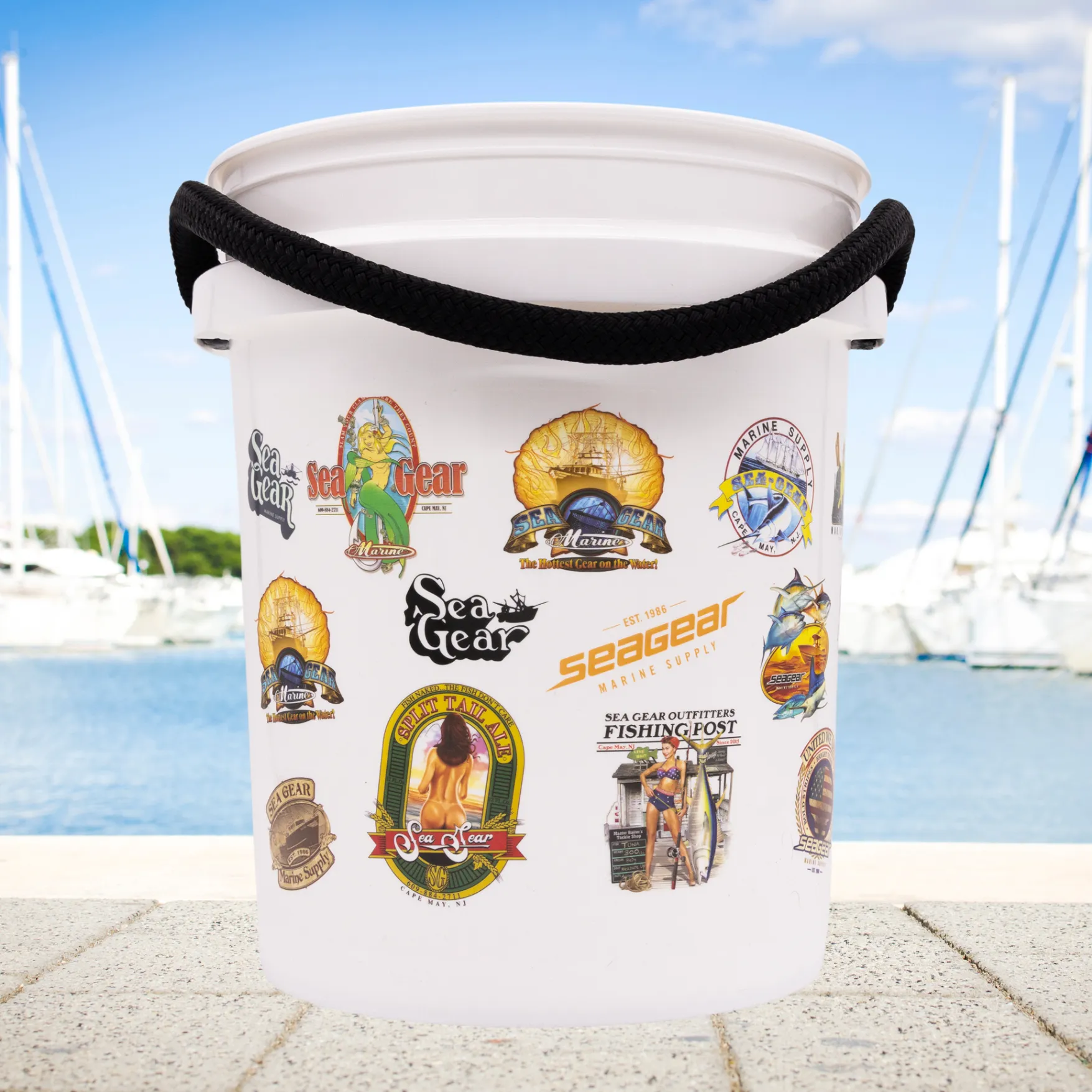 Shurhold - Sea gear 5 Gallon Bucket w/ Rope Handle