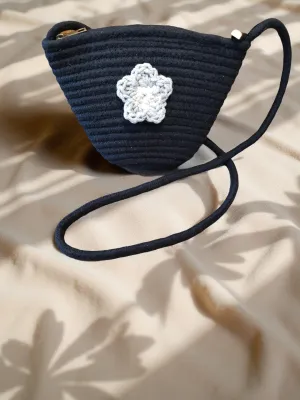Straw sling bag