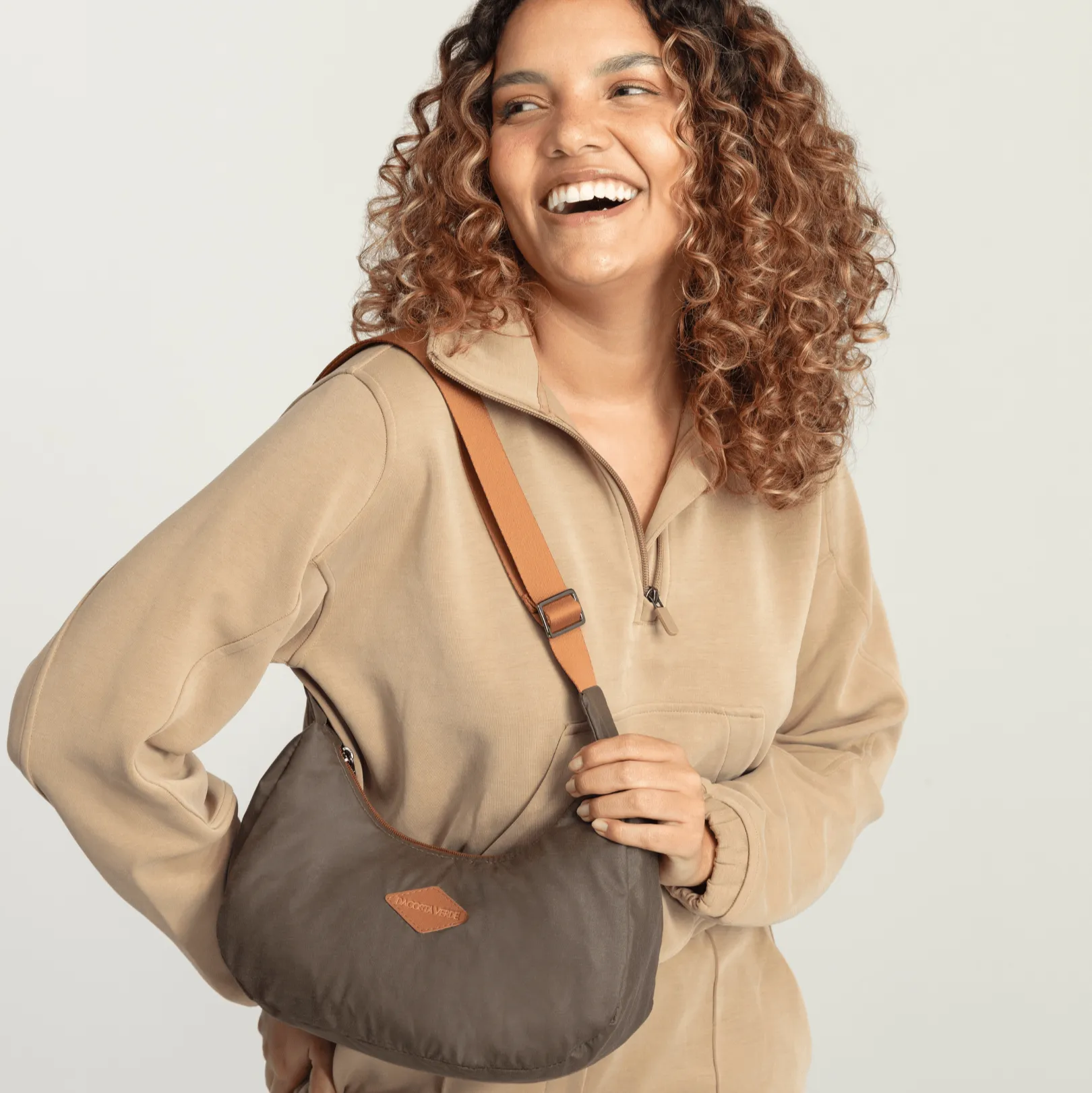 Sunset Sling Bag Mushroom 3.9L
