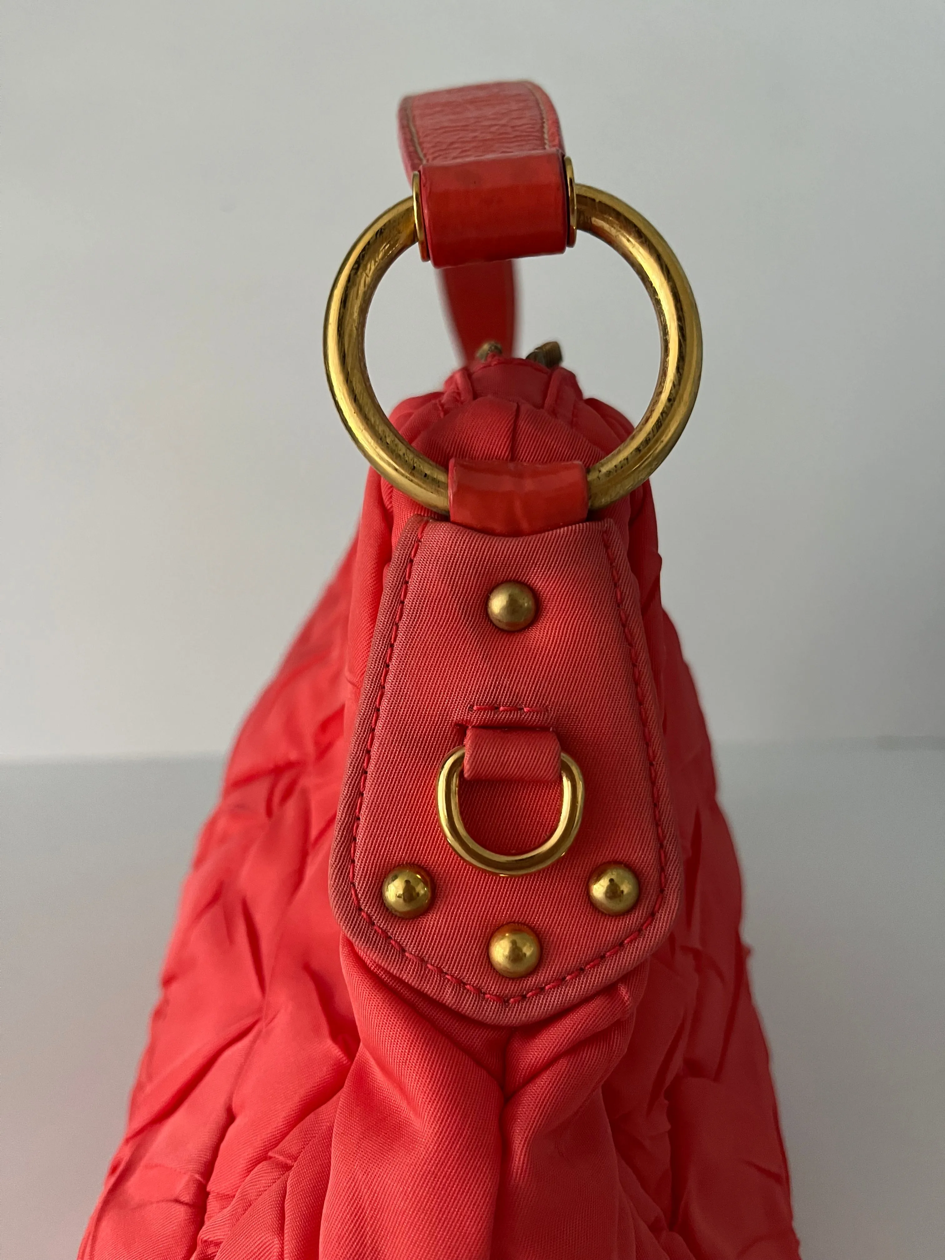 Tessuto crinkle hobo bag